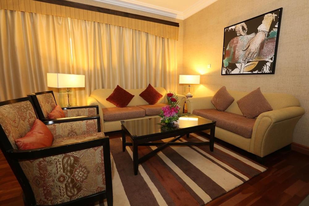 Atana Khasab Hotel Buitenkant foto