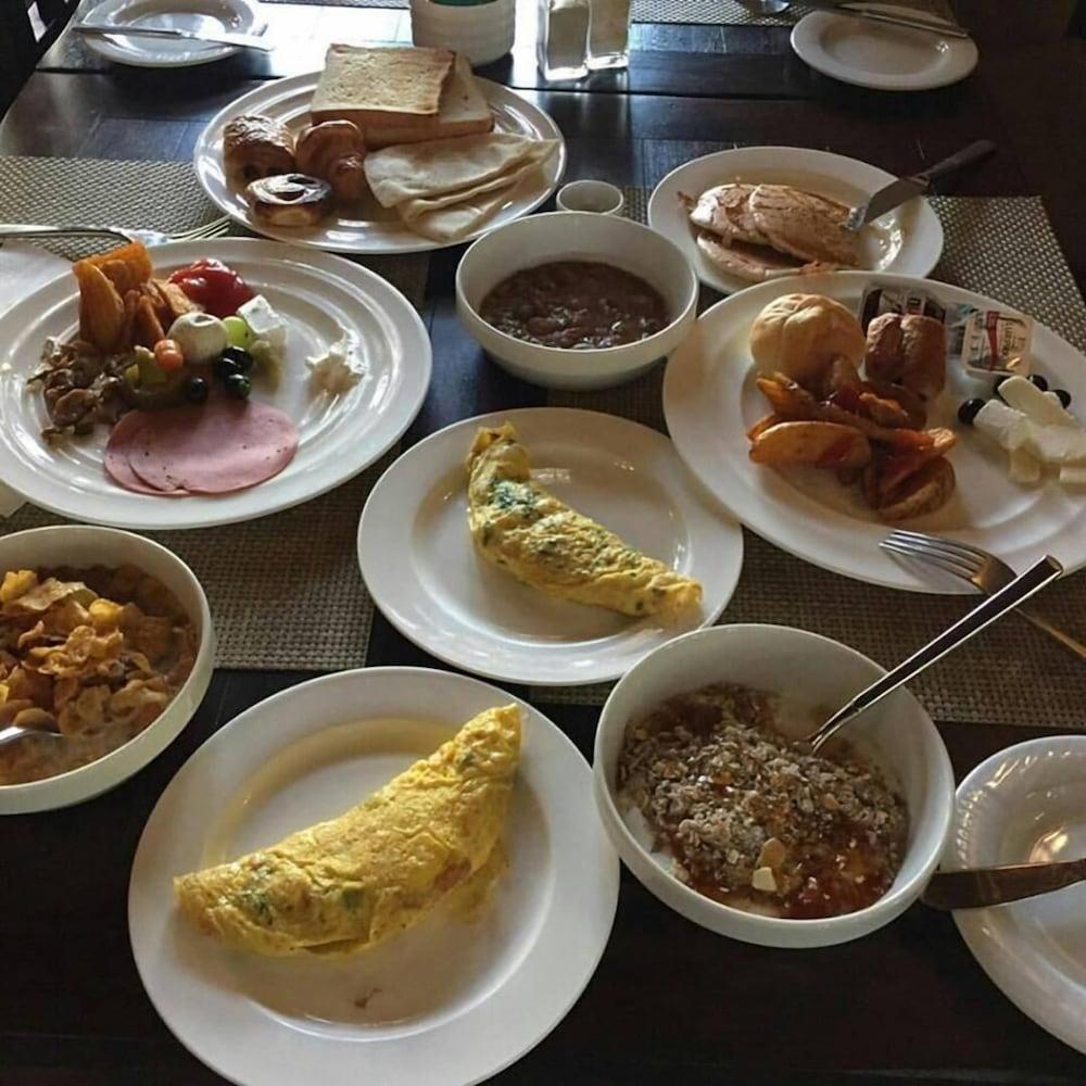 Atana Khasab Hotel Buitenkant foto